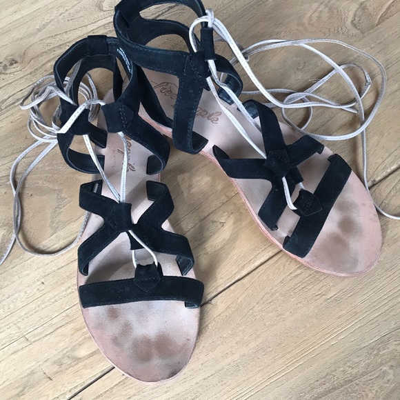Free People Lace Up Flat Gladiator Sandals - Picture 1 of 8